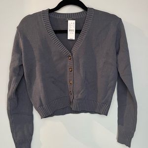 Brandy Melville long sleeve sweater